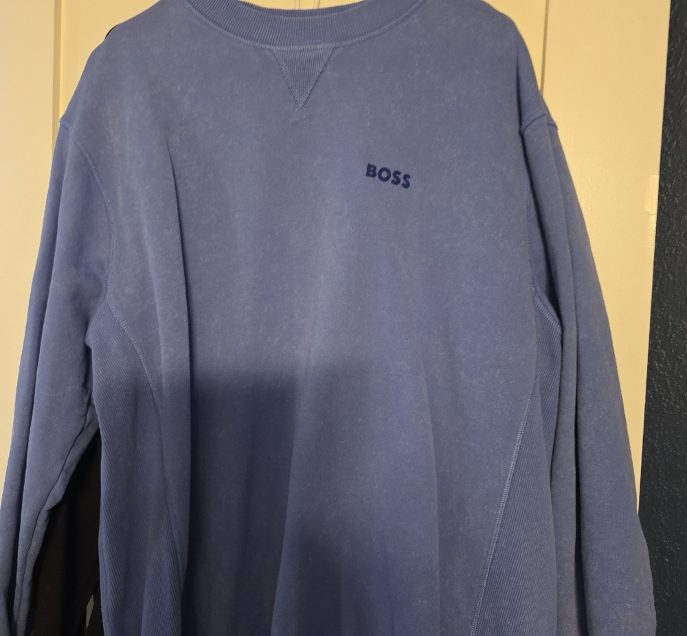 BOSS Men's Black  Crewneck Sweatshirt